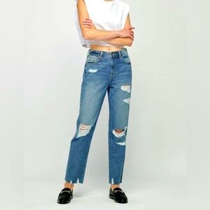 NWT Divided High Waist Mom Jeans size 6